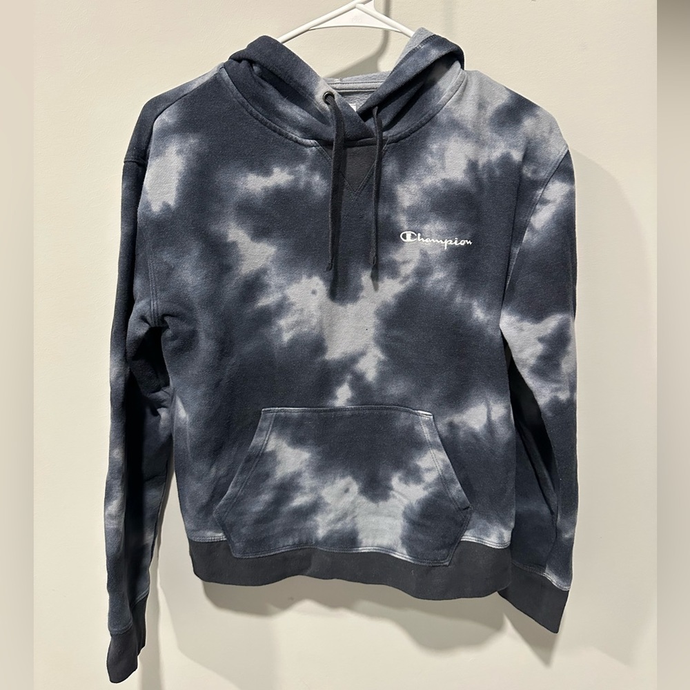 Women’s Champion Blue and Gray Tie Dye Hoodie. Size Small.